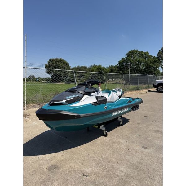 Photo of Boat