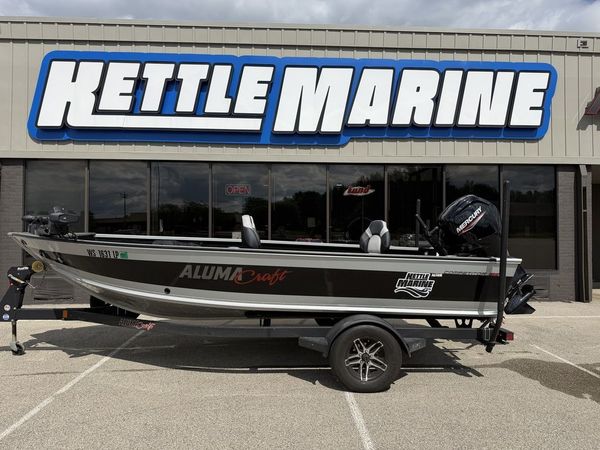 Photo of Boat